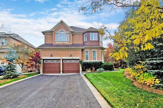 201 Willis Dr, House detached with 4 bedrooms, 6 bathrooms and 6 parking in Aurora ON | Image 1