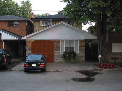 3 Eleventh St, House detached with 2 bedrooms, 3 bathrooms and 1 parking in Toronto ON | Image 1