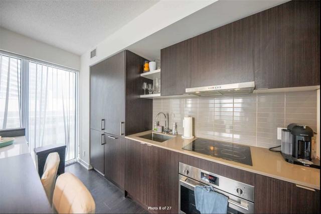 1202 - 100 Harbour St, Condo with 2 bedrooms, 2 bathrooms and 0 parking in Toronto ON | Image 4