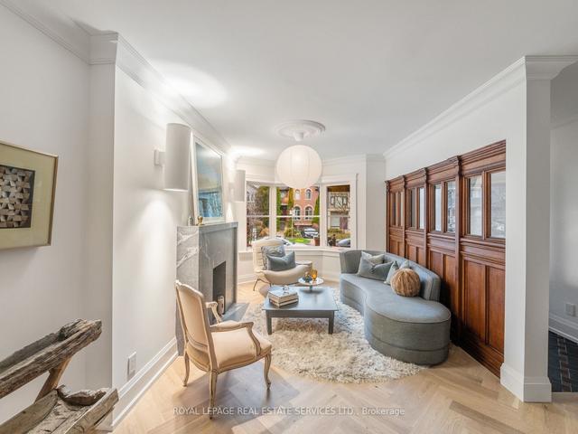 115 Sherwood Ave, House semidetached with 4 bedrooms, 5 bathrooms and 2 parking in Toronto ON | Image 36