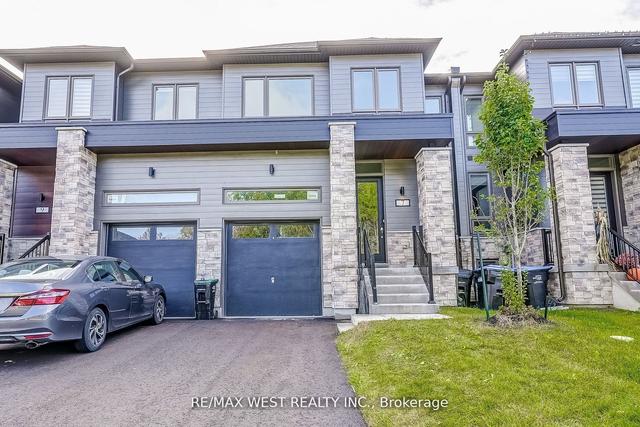 7 Eberhardt Dr, House attached with 3 bedrooms, 3 bathrooms and 3 parking in Wasaga Beach ON | Image 1