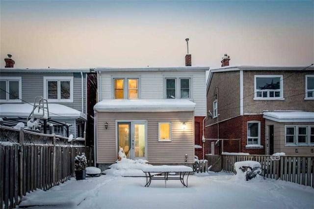 77 Cameron Ave N, House detached with 3 bedrooms, 2 bathrooms and 1 parking in Hamilton ON | Image 27
