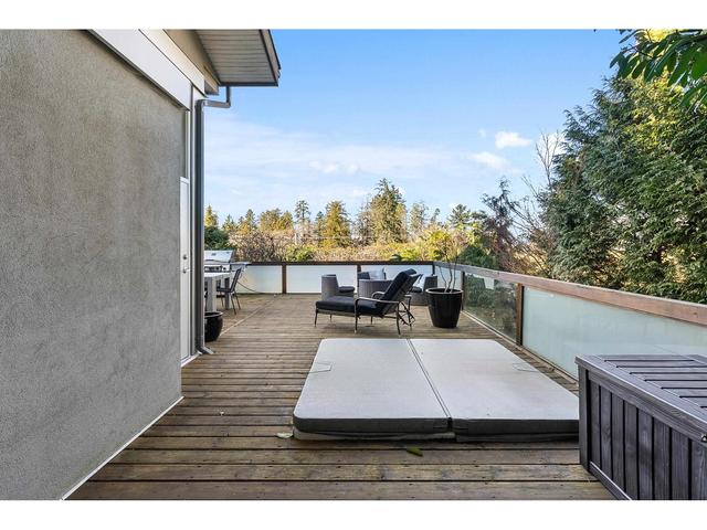 2796 Bayview Street, House detached with 4 bedrooms, 3 bathrooms and 6 parking in Surrey BC | Image 29