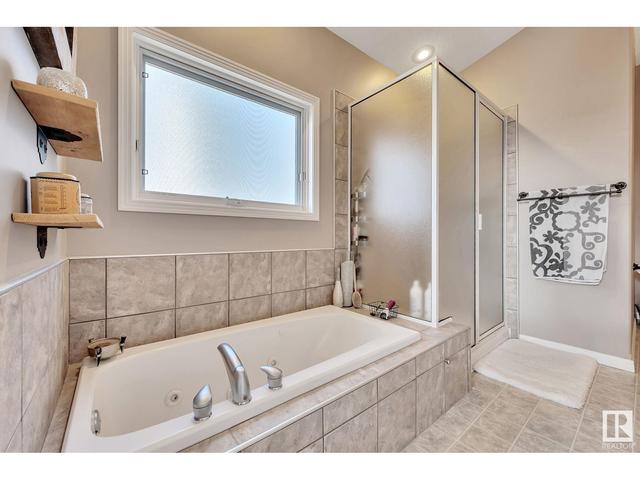 116 Otter Cr, House detached with 3 bedrooms, 3 bathrooms and 6 parking in St. Albert AB | Image 22