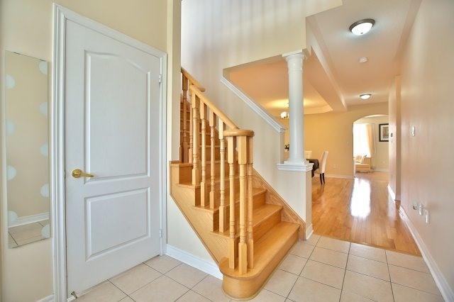 79 Fahey Dr, House detached with 4 bedrooms, 4 bathrooms and 6 parking in Brampton ON | Image 3