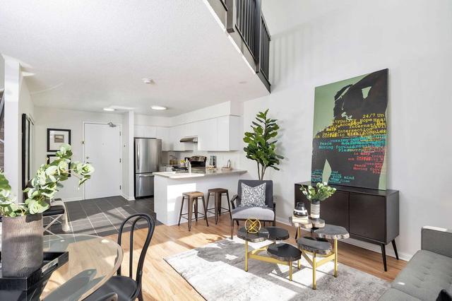 402 - 1029 King St W, Condo with 1 bedrooms, 1 bathrooms and 1 parking in Toronto ON | Image 13