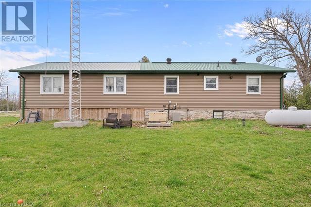 5888 Highway 35, House detached with 3 bedrooms, 1 bathrooms and 6 parking in Kawartha Lakes ON | Image 12