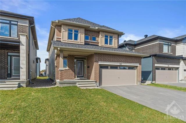 125 Heirloom Street, House detached with 4 bedrooms, 3 bathrooms and 6 parking in Ottawa ON | Image 2
