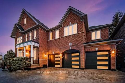8 Blaketon Crt, House detached with 4 bedrooms, 6 bathrooms and 9 parking in Brampton ON | Card Image