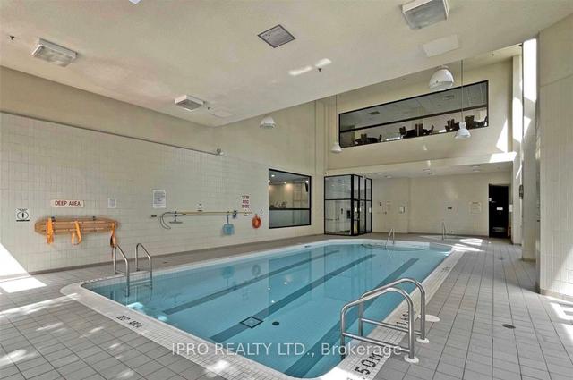 1702 - 5460 Yonge St, Condo with 2 bedrooms, 2 bathrooms and 1 parking in Toronto ON | Image 18