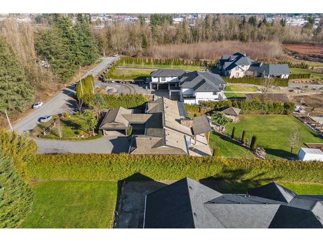 29852 Maclure Road, House detached with 5 bedrooms, 4 bathrooms and 10 parking in Abbotsford BC | Image 39