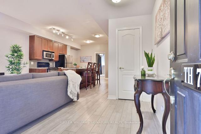 7 - 98 Carr St S, Townhouse with 1 bedrooms, 1 bathrooms and 1 parking in Toronto ON | Image 24