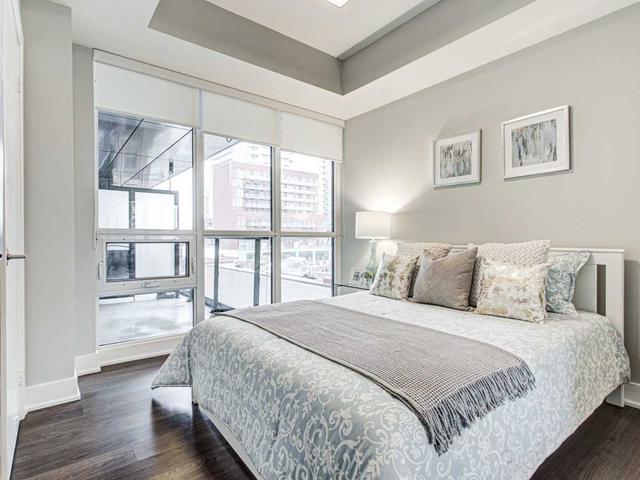607 - 30 Roehampton Ave, Condo with 1 bedrooms, 1 bathrooms and 0 parking in Toronto ON | Image 8