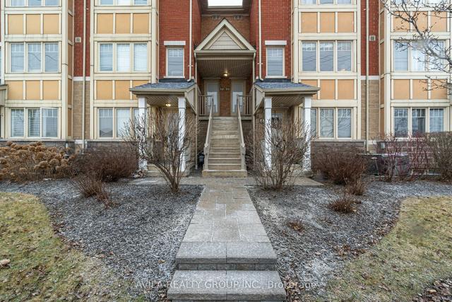 5 - 3975 Eglinton Ave W, Townhouse with 2 bedrooms, 3 bathrooms and 2 parking in Mississauga ON | Image 1
