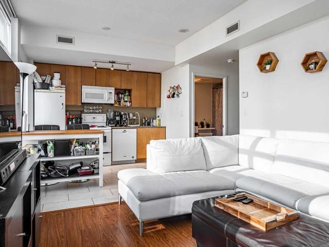 910 - 15 Brunel Crt, Condo with 1 bedrooms, 1 bathrooms and 1 parking in Toronto ON | Image 20