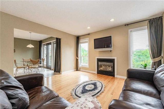 8 Elderberry Crt, House detached with 1 bedrooms, 3 bathrooms and 6 parking in Guelph ON | Image 37