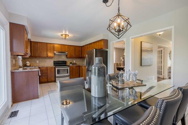 32 William Davidson St, House detached with 4 bedrooms, 4 bathrooms and 4 parking in Whitby ON | Image 7