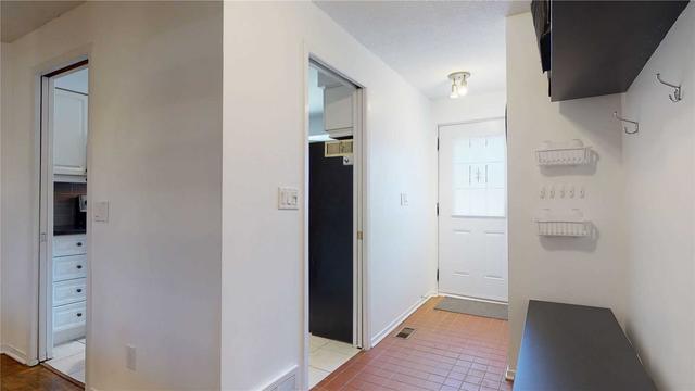 251 Bruyere St, Townhouse with 3 bedrooms, 2 bathrooms and 1 parking in Ottawa ON | Image 29