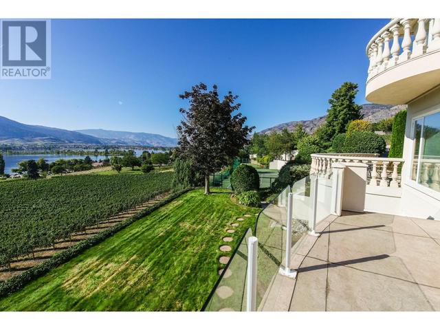3715 30th Avenue, House detached with 3 bedrooms, 4 bathrooms and 30 parking in Okanagan Similkameen A BC | Image 15