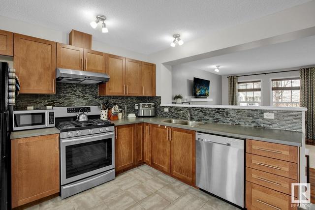 7209 22 Av Sw, House semidetached with 2 bedrooms, 2 bathrooms and 2 parking in Edmonton AB | Image 9