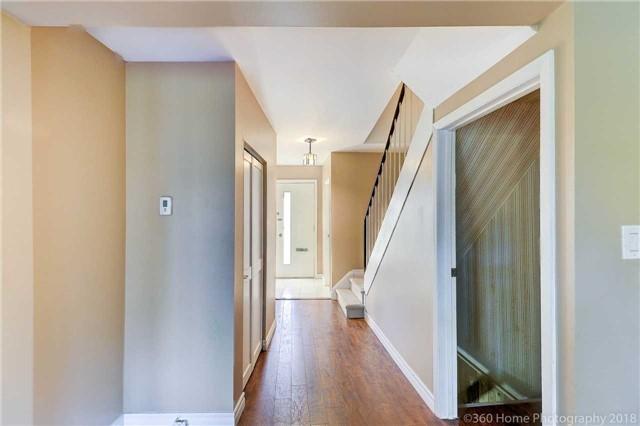 6 - 8 Esterbrooke Ave, Townhouse with 3 bedrooms, 2 bathrooms and 1 parking in Toronto ON | Image 7
