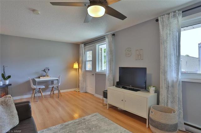19 - 35 Breckenridge Drive, House attached with 2 bedrooms, 1 bathrooms and null parking in Kitchener ON | Image 9