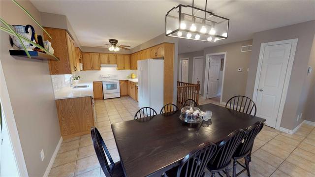 351 Eastview Rd, House detached with 3 bedrooms, 3 bathrooms and 4 parking in Guelph ON | Image 2