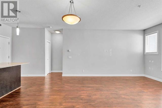 106, - 4303 1 Street Ne, Condo with 2 bedrooms, 2 bathrooms and 1 parking in Calgary AB | Image 13
