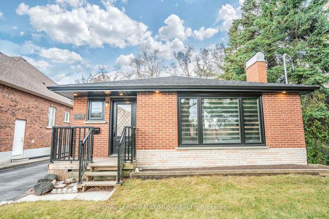 2928 Beachview St, House detached with 3 bedrooms, 2 bathrooms and 10 parking in Ajax ON | Image 12