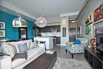 404 - 52 Sumach St, Condo with 1 bedrooms, 1 bathrooms and 1 parking in Toronto ON | Image 3
