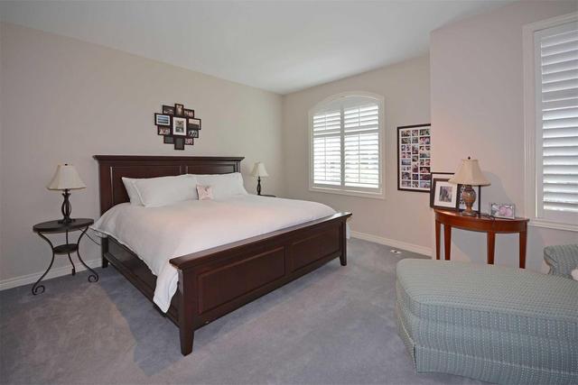 94 Pleasant Blvd, Townhouse with 3 bedrooms, 3 bathrooms and 2 parking in Toronto ON | Image 13