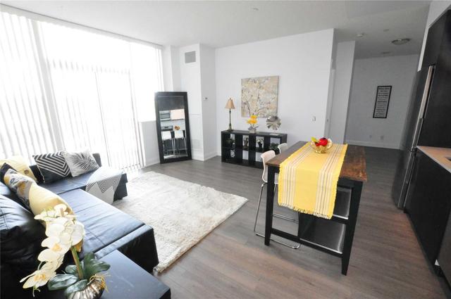 309 - 56 Annie Craig Dr, Condo with 1 bedrooms, 1 bathrooms and 1 parking in Toronto ON | Image 4
