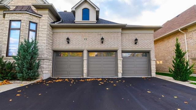 45 Colonel Bertram Rd, House detached with 3 bedrooms, 3 bathrooms and 3 parking in Brampton ON | Image 2
