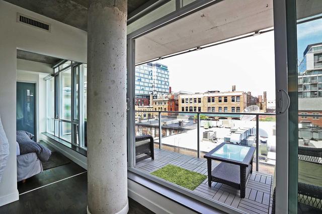 606 - 75 Portland St, Condo with 2 bedrooms, 2 bathrooms and 1 parking in Toronto ON | Image 29