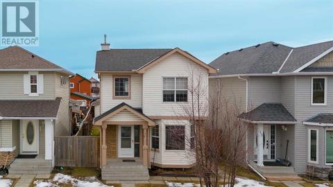 19 Taravista Crescent Ne, House detached with 4 bedrooms, 3 bathrooms and 2 parking in Calgary AB | Card Image