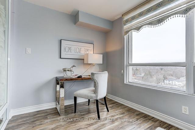 1202 - 1 Reidmount Ave E, Condo with 3 bedrooms, 2 bathrooms and 1 parking in Toronto ON | Image 4