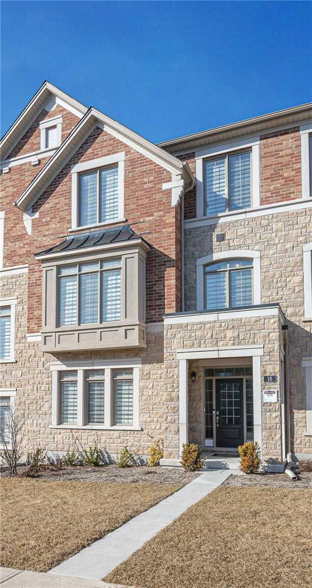 16 Via Romano Blvd, House attached with 4 bedrooms, 5 bathrooms and 6 parking in Vaughan ON | Image 12