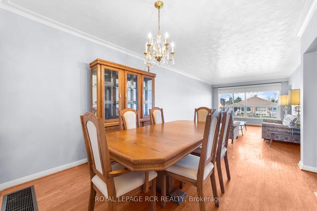 25 Turks Rd, House semidetached with 3 bedrooms, 2 bathrooms and 4 parking in Toronto ON | Image 39