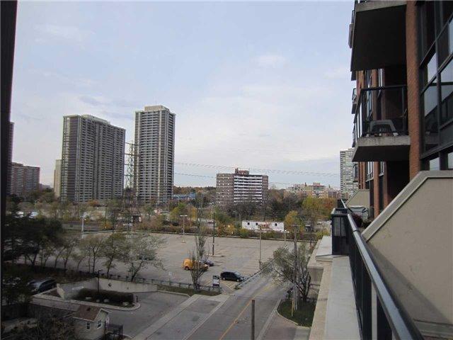 601 - 1 Lomond Dr, Condo with 2 bedrooms, 2 bathrooms and 1 parking in Toronto ON | Image 14