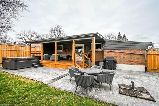 2778 Portage Rd, House detached with 3 bedrooms, 2 bathrooms and 5 parking in Niagara Falls ON | Image 27