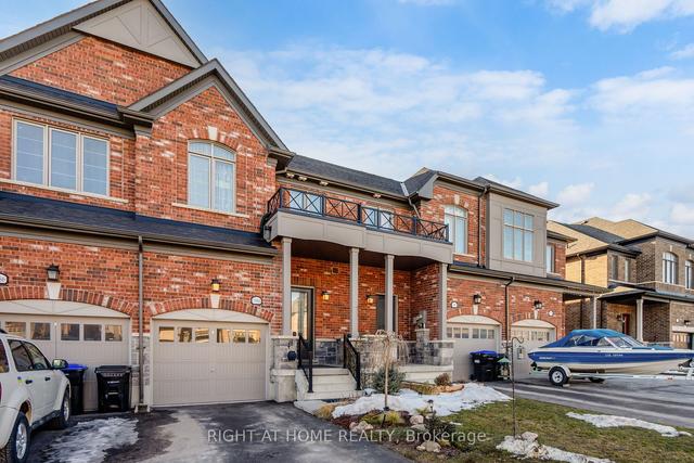 1988 Mcneil St, House attached with 3 bedrooms, 4 bathrooms and 3 parking in Innisfil ON | Image 1