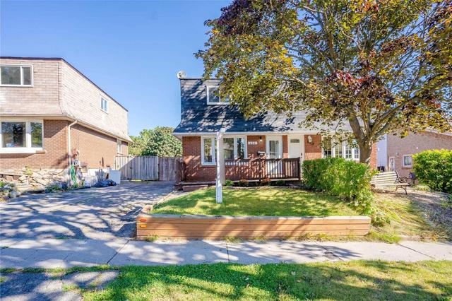436 Sedan Cres, House semidetached with 3 bedrooms, 2 bathrooms and 3 parking in Oshawa ON | Image 12