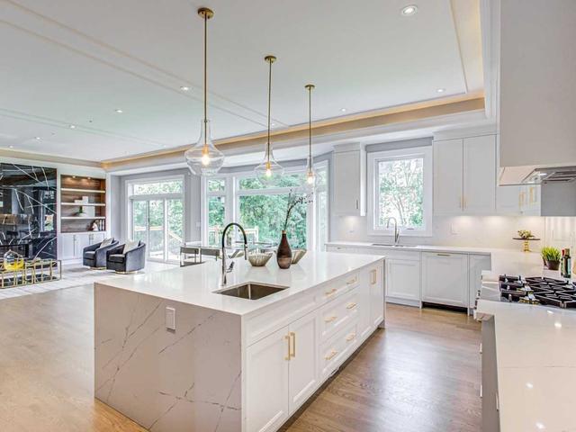 100 Grantbrook St, House detached with 4 bedrooms, 6 bathrooms and 4 parking in Toronto ON | Image 9