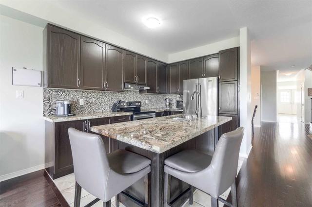 36 Westowanis Dr, House semidetached with 4 bedrooms, 4 bathrooms and 3 parking in Toronto ON | Image 9