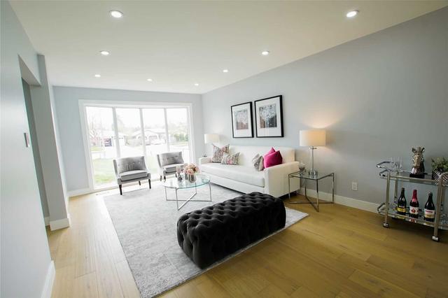 4254 Bloor St W, House detached with 4 bedrooms, 3 bathrooms and 7 parking in Toronto ON | Image 37