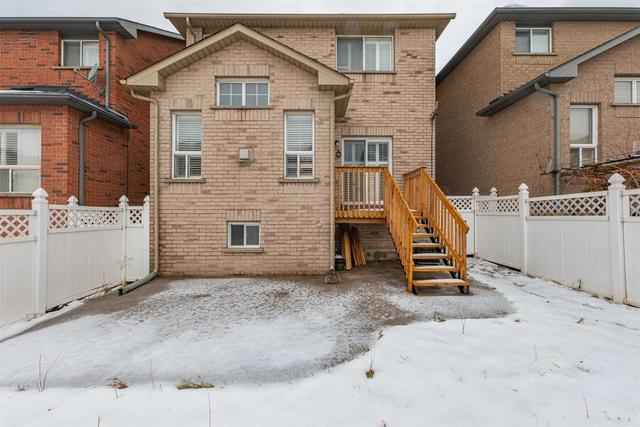 21 Moraine Dr, House detached with 3 bedrooms, 3 bathrooms and 3 parking in Vaughan ON | Image 30