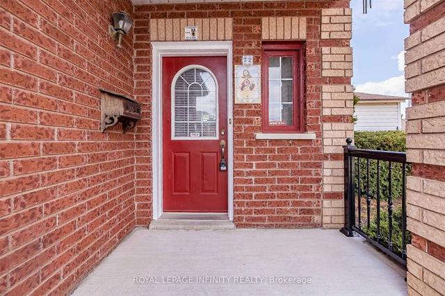 72 Mosley Cres, House detached with 2 bedrooms, 2 bathrooms and 5.5 parking in Brampton ON | Image 12