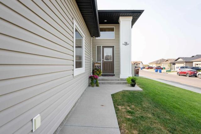 76 Jessie Robinson Close N, House detached with 4 bedrooms, 3 bathrooms and 4 parking in Lethbridge AB | Image 43
