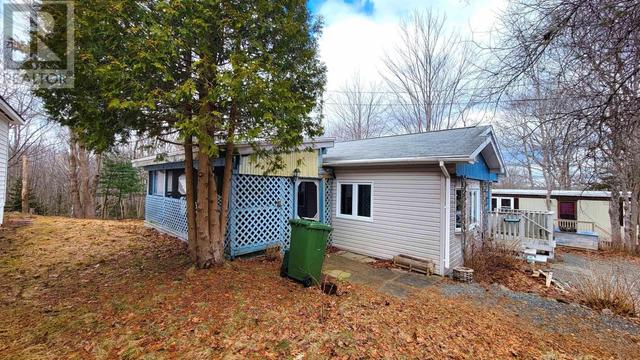 14 Ellenwood Street, Home with 5 bedrooms, 1 bathrooms and null parking in Queens NS | Image 2