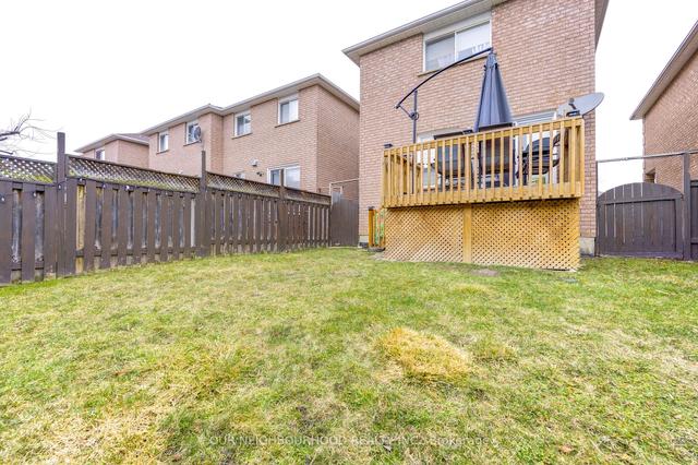 22 Torada Crt, House attached with 3 bedrooms, 4 bathrooms and 3 parking in Brampton ON | Image 27